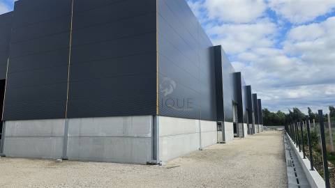 Armazém Novo - Zona Industrial de Taboeira
