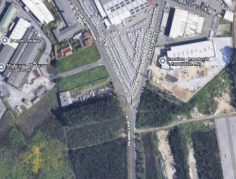 Armazém Novo - Zona Industrial de Taboeira Aveiro
