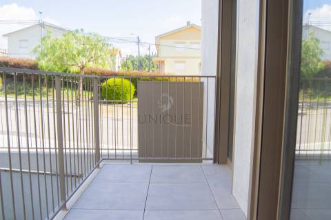 Apartamento T2 Arrendamento em Oliveira do Douro,Vila Nova de Gaia