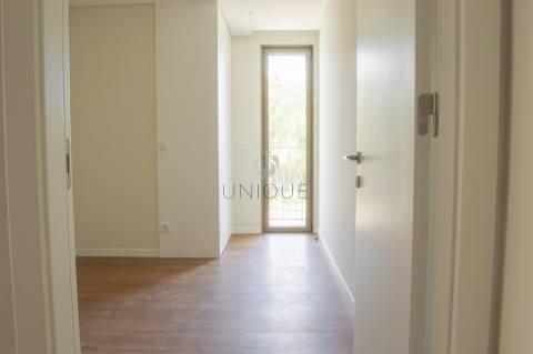 Apartamento T2 Arrendamento em Oliveira do Douro,Vila Nova de Gaia
