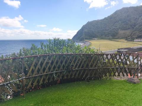 Moradia T1 Venda em Faial da Terra,Povoação