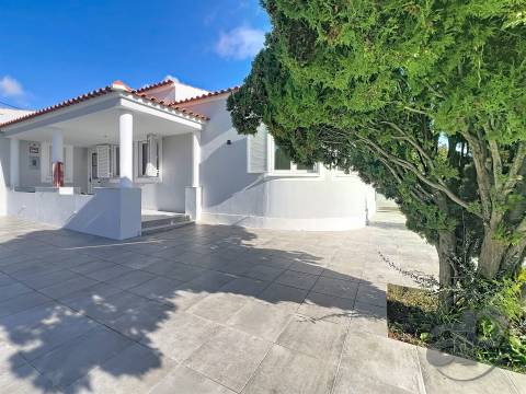 Moradia Térrea T5 com Piscina