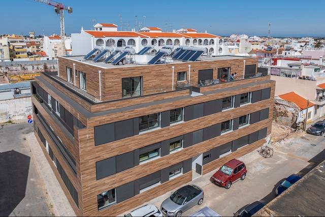 Penthouse T2 com Vista Rio e Amplas Varandas