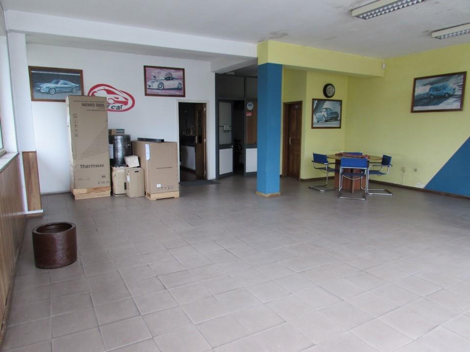 Sociedade/Empresa  Venda em Arnoso (Santa Maria e Santa Eulália) e Sezures,Vila Nova de Famalicão