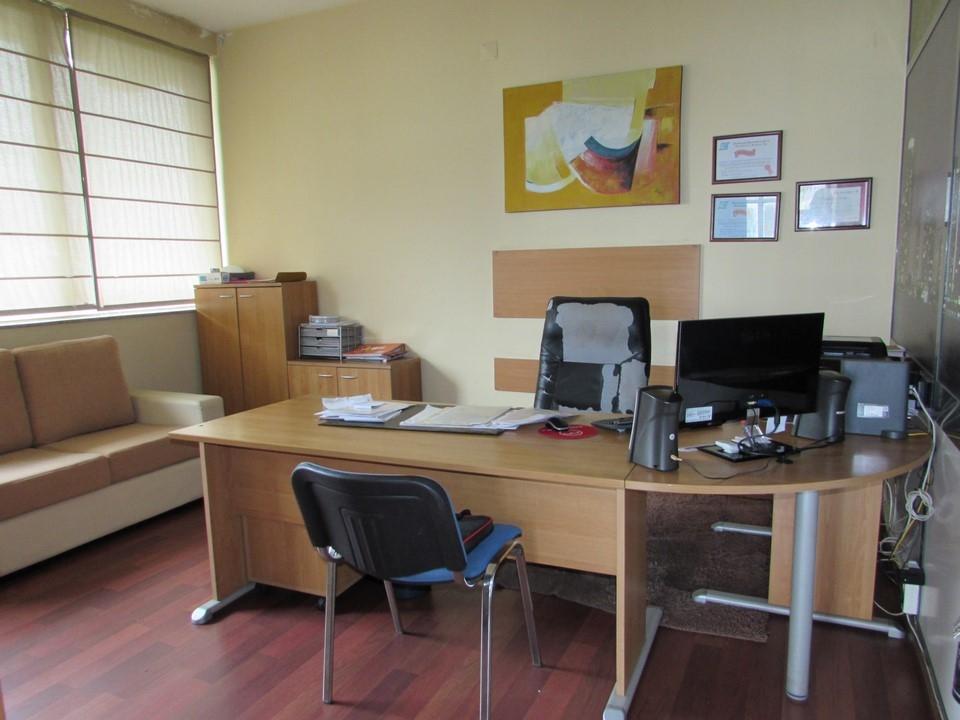 Sociedade/Empresa  Venda em Arnoso (Santa Maria e Santa Eulália) e Sezures,Vila Nova de Famalicão