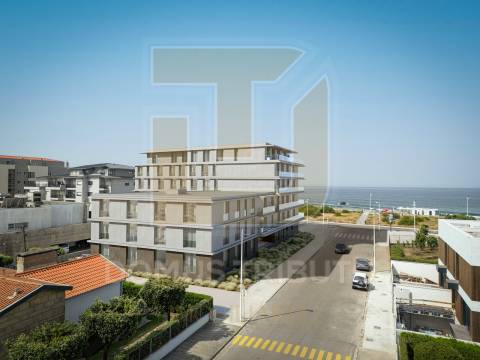 Apartamento T1 de Luxo na Primeira Linha de Mar, Vila do Conde