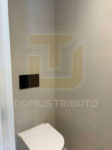 Apartamento T3 | 4.º Piso | 4 Frentes | Terraço e varandas com 48,16m² Garagem fechada (BOX) para 2