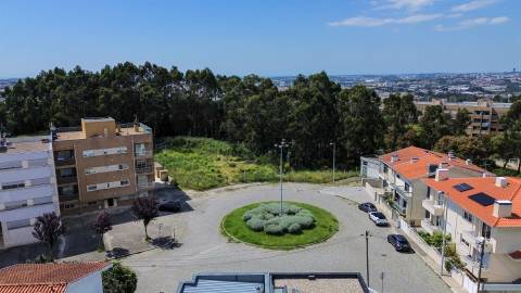Apartamento T2 Premium com Varanda/Terraço de 146 m² | Pedrouços, Maia