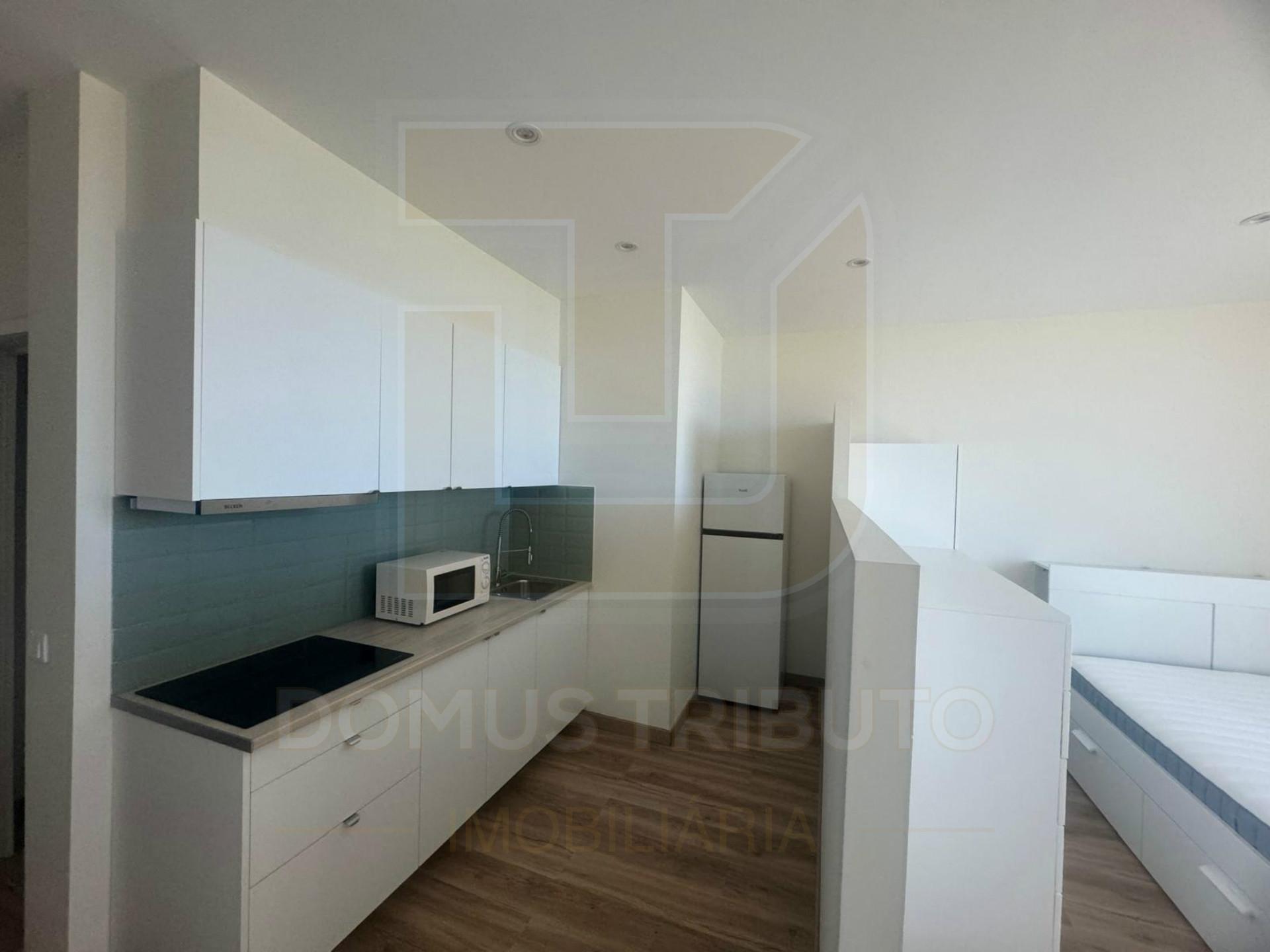 Apartamento T0, Junto a escola Industria, Matosnhos Centro