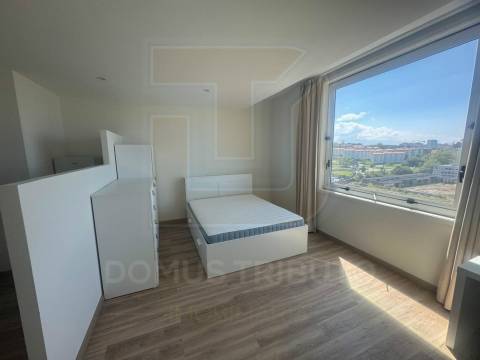 Apartamento T0, Junto a escola Industria, Matosnhos Centro