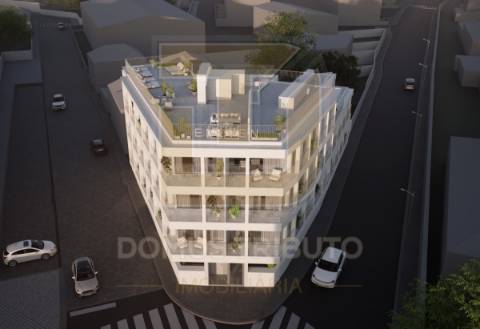 Apartamento T3 em construção, com Box dupla junto ao Colégio Efanor, Matosinhos