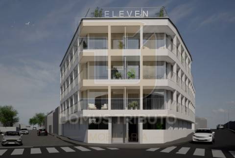 Apartamento T3 em construção, com Box dupla junto ao Colégio Efanor, Matosinhos