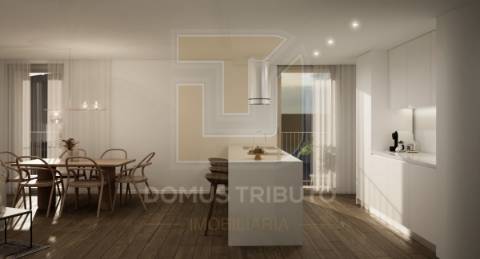 Apartamento T3 em construção, com Box dupla junto ao Colégio Efanor, Matosinhos