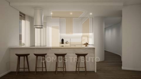 Apartamento T3 em construção, com Box dupla junto ao Colégio Efanor, Matosinhos
