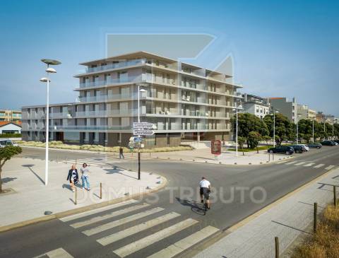 Apartamento T1 de Luxo na Primeira Linha de Mar, Vila do Conde