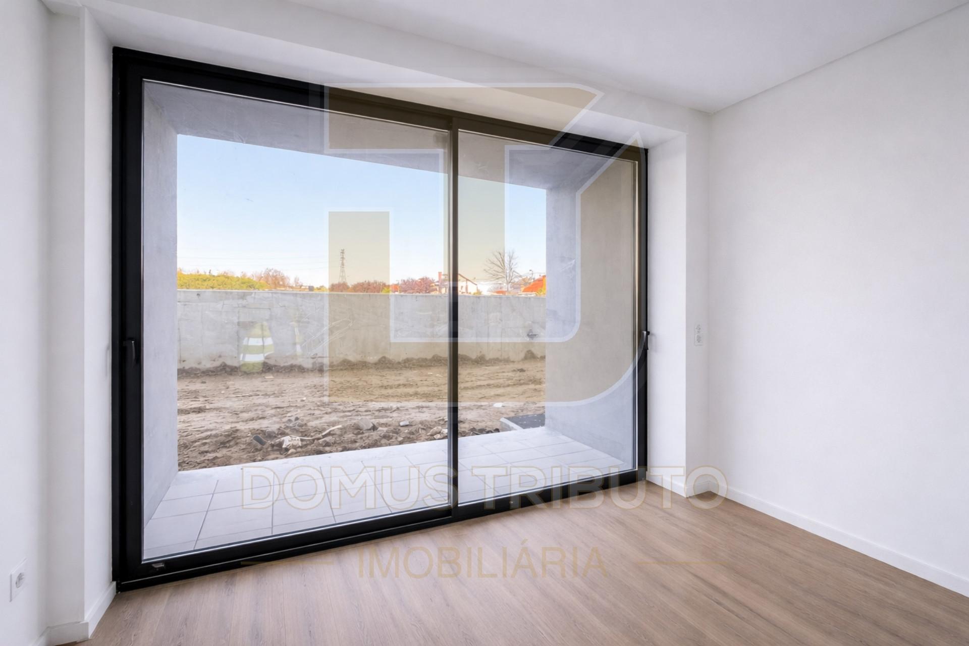 Apartamento T1 com Terraço, Jardim e Garagem | Polo Universitário – Porto