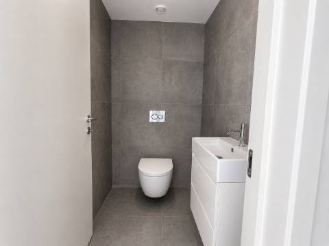 Apartamento T2 em construção, com Box junto ao Colégio Efanor, Matosinhos