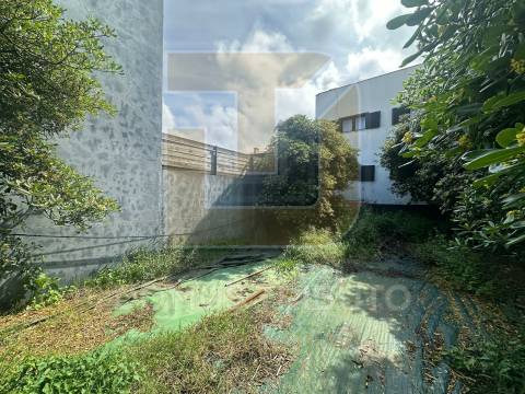 Terreno para Construção | 2ª Linha de Mar | Praia da Agudela, Lavra