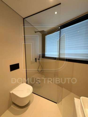 Apartamento T3 | 4.º Piso | 4 Frentes | Terraço e varandas com 48,16m² Garagem fechada (BOX) para 2