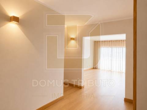 Apartamento  T2+1 Exclusivo no Centro de Rio Tinto – Junto ao Metro