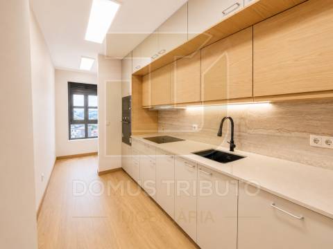 Apartamento  T2+1 Exclusivo no Centro de Rio Tinto – Junto ao Metro