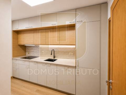 Apartamento  T2+1 Exclusivo no Centro de Rio Tinto – Junto ao Metro