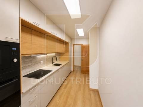 Apartamento  T2+1 Exclusivo no Centro de Rio Tinto – Junto ao Metro