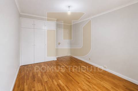 Apartamento T1+1 em Matosinhos | Localização Premium junto à Câmara Municipal