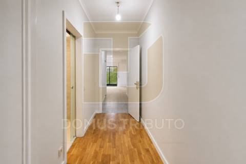 Apartamento T1+1 em Matosinhos | Localização Premium junto à Câmara Municipal