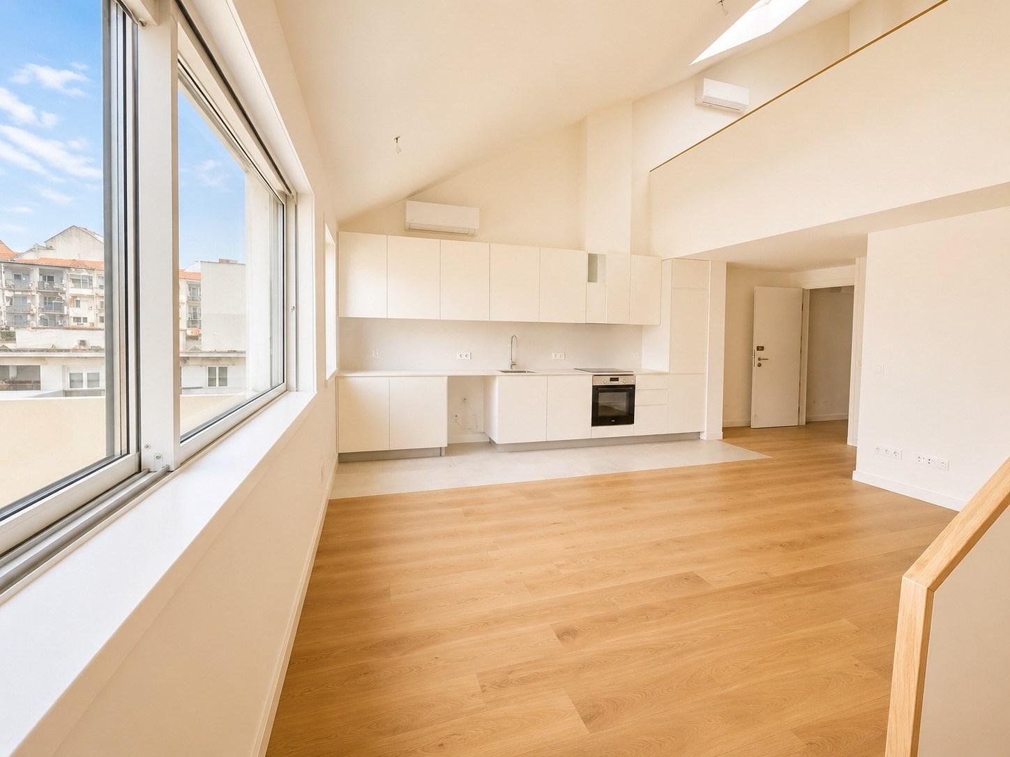 Apartamento T1 Duplex Mezanino com Varanda | Brito Capelo, Matosinhos