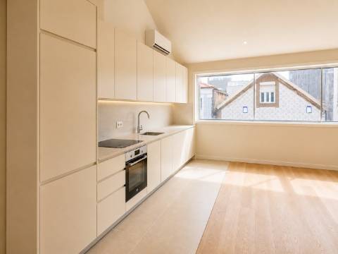 Apartamento T1 Duplex Mezanino com Varanda | Brito Capelo, Matosinhos
