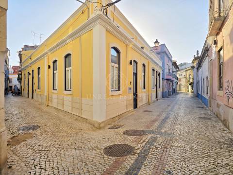Loja  Venda em Setúbal (São Julião, Nossa Senhora da Anunciada e Santa Maria da Graça),Setúbal