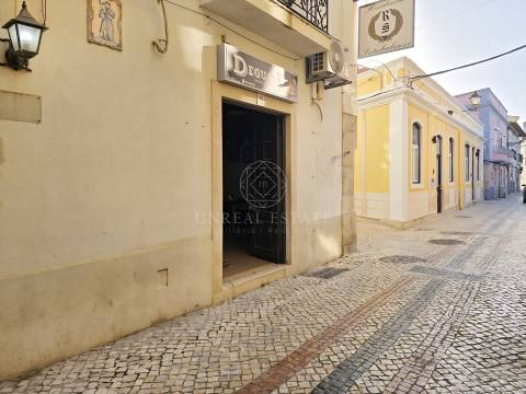 Loja  Venda em Setúbal (São Julião, Nossa Senhora da Anunciada e Santa Maria da Graça),Setúbal
