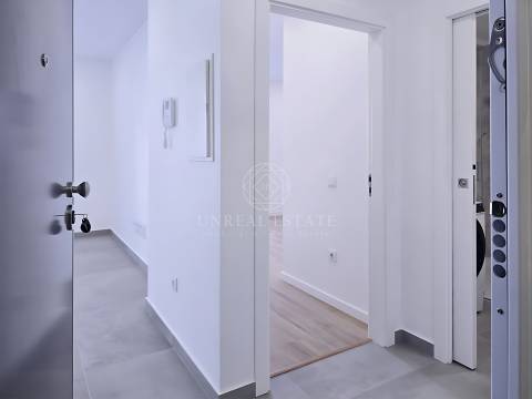 Apartamento T1 Totalmente Remodelado para Arrendamento | Centro Histórico de Torres Novas