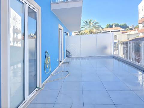 Apartamento T1 Totalmente Remodelado para Arrendamento | Centro Histórico de Torres Novas