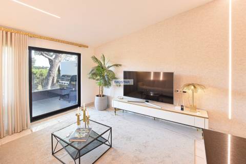 Apartamento T1 para refúgio moderno na Quinta do Lago