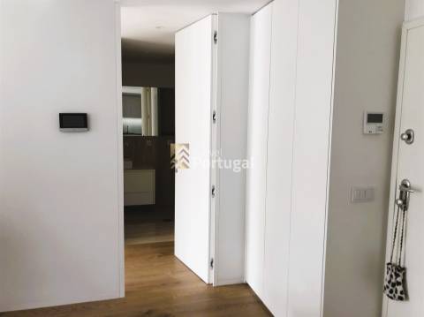 Arrendamento T2+1 Equipado com Garagem Box - Centro Barcelos