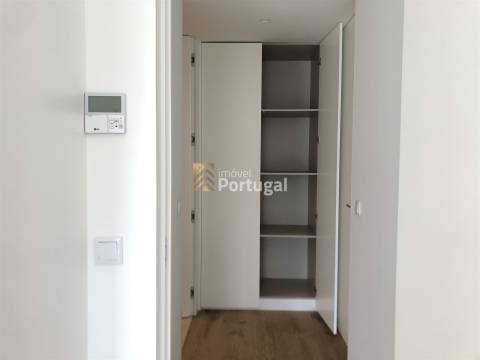Arrendamento T2+1 Equipado com Garagem Box - Centro Barcelos