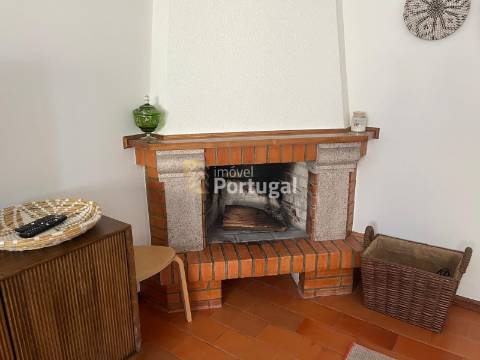 Arrenda Ap. T3 Mobilado, Equipado e Garagem Box
