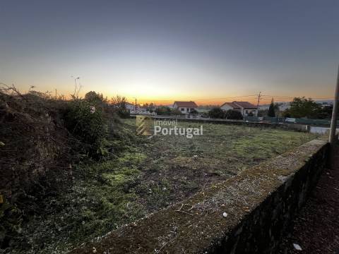 Venda Terreno 10.092,41m² para Construção Habitacional em Lago