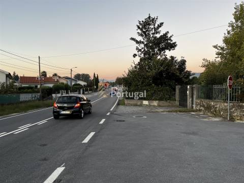 Venda Terreno 10.092,41m² para Construção Habitacional em Lago