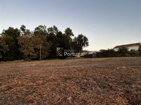 Venda Terreno 10.092,41m² para Construção Habitacional em Lago