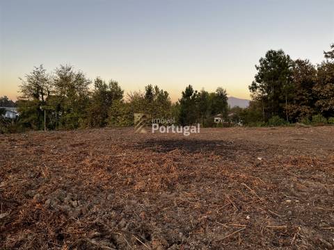 Venda Terreno 10.092,41m² para Construção Habitacional em Lago