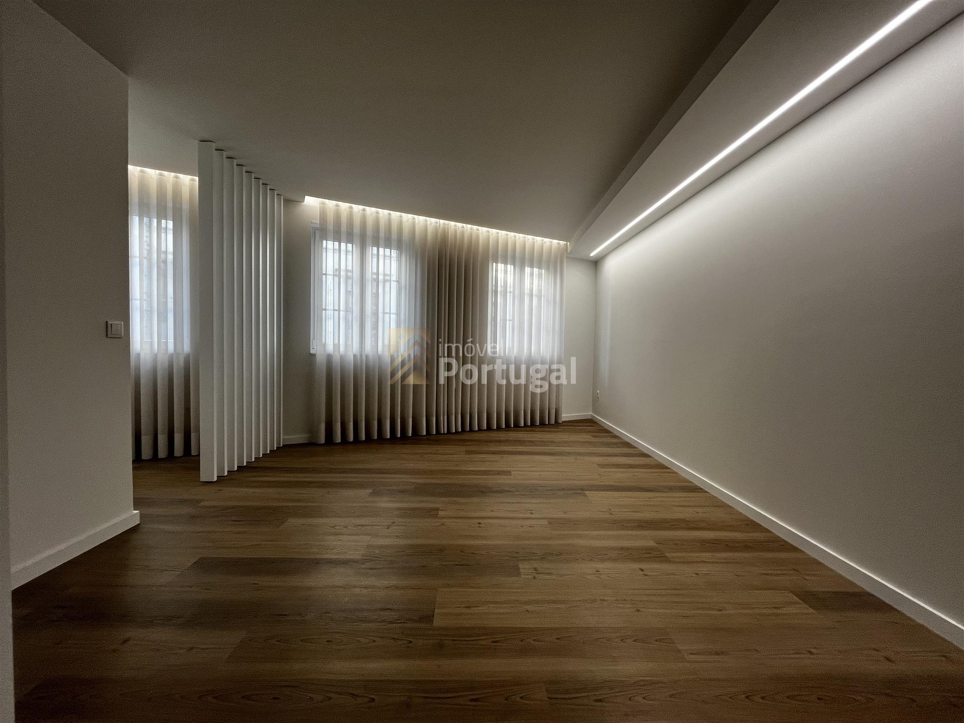 T2 Novo para Arrendar no Centro Histórico de Braga