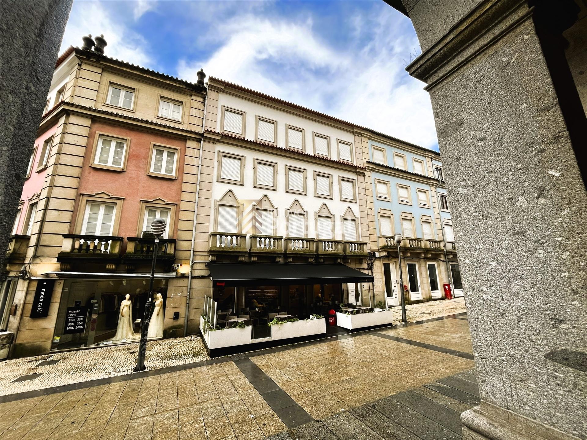 T2 Novo para Arrendar no Centro Histórico de Braga