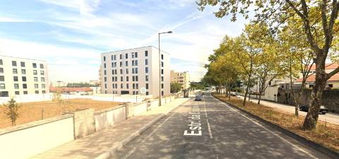 Terreno na Circunvalação a 500m do H. de S. João, Metro e Polo Universitário