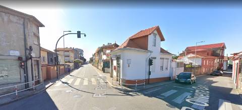 Terreno para Construção (com pré-projeto - Estudo para 12/15 habitações) H.S.João