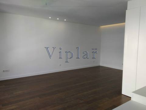 Apartamento T4 - Porto - Casa da Música