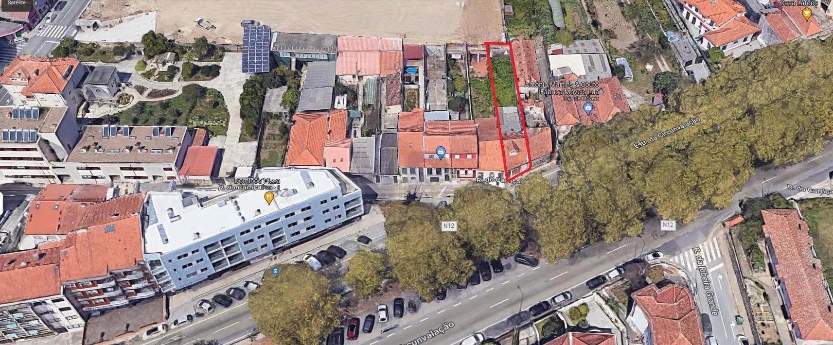 Moradia na Circunvalação, a 500m do Hospital de S. João e IPO