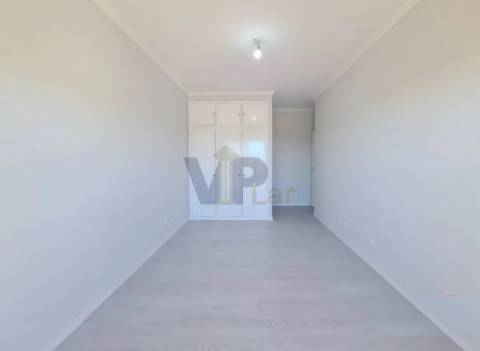T3 Todo Remodelado - Moreira da Maia